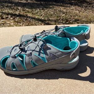 Eddie Bauer Gray and Teal Women's Sandals Size 7 Brand New